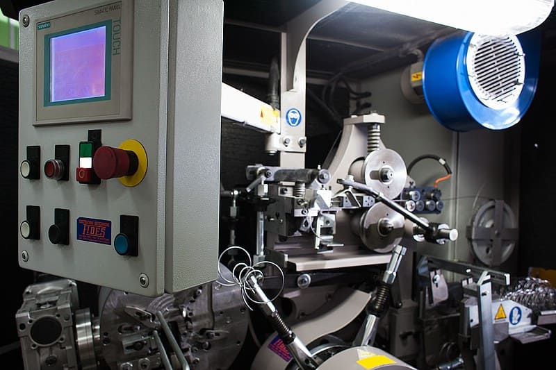 manufacture-slide